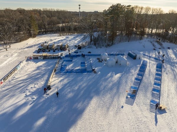 Cross-country skiers ski acros the park